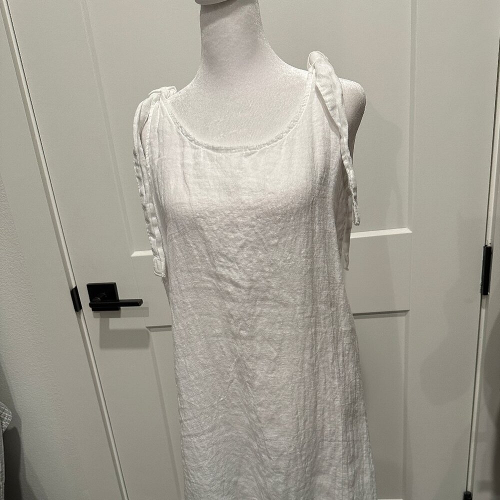 Casual white Italian white linen midi dress/beach cover-up Size S